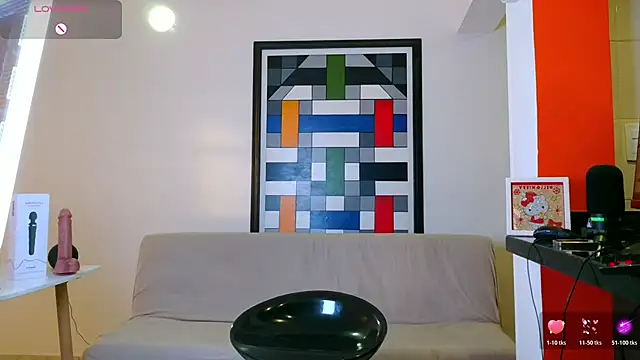 Snapshot of Ania_jones chatting on 02-16-26, 10:28 Ania jones online show from 02-16-26, 10:28