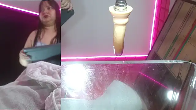 Snapshot of sammyEvans__ chatting on 02-11-26, 11:04 sammyEvans online show from 02-11-26, 11:04