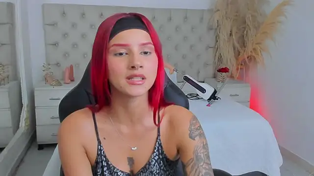 CinthiaCollins online show from 07-14-26, 02:05