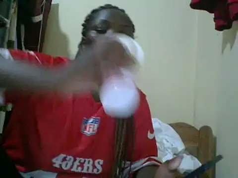 Snapshot of sweet-frida22 chatting on 02-19-25, 04:11 sweet-frida22 online show from 02-19-25, 04:11