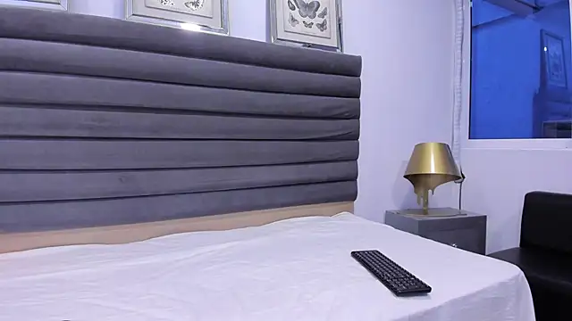 Snapshot of MarieKoster chatting on 02-18-26, 12:56 MarieKoster online show from 02-18-26, 12:56