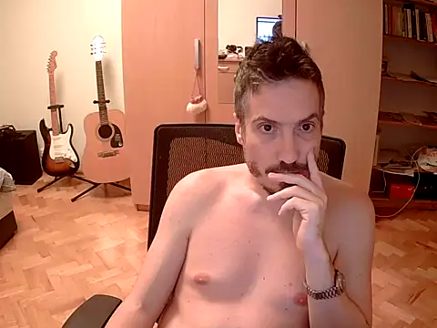 Snapshot of delayclose_ chatting on 12-21-24, 04:36 delayclose online show from 12-21-24, 04:36