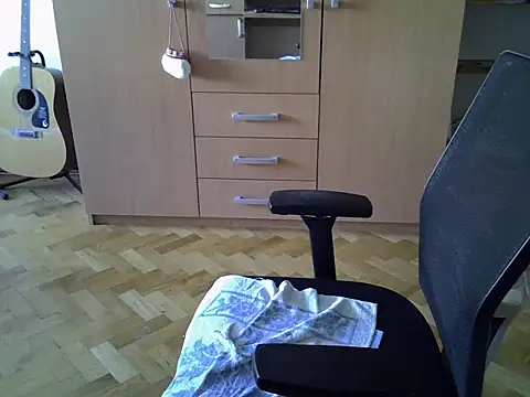 Snapshot of delayclose_ chatting on 03-05-25, 03:51 delayclose online show from 03-05-25, 03:51