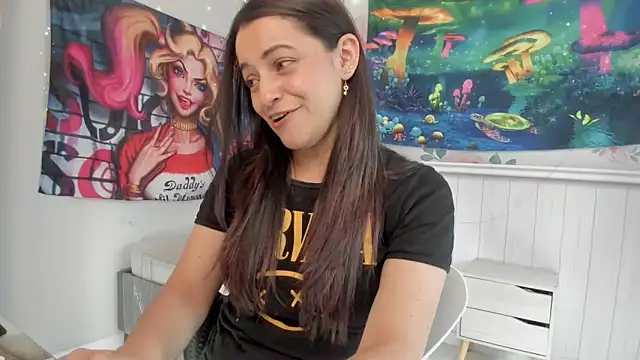 LovelyAzucena online show from 12-05-25, 04:14