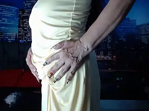 Lucy mature8 online show from 12-09-24, 09:05