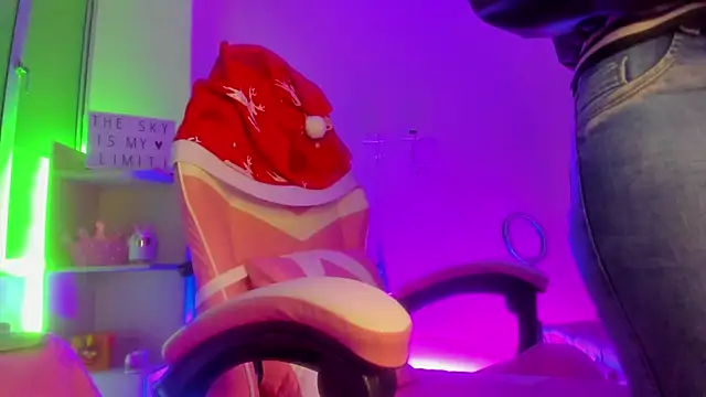 TiffanyBela online show from 12-12-24, 11:36