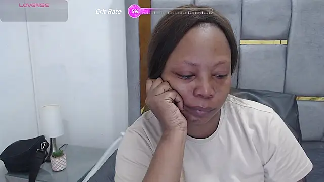 Snapshot of Cholatin chatting on 01-13-25, 02:11 Cholatin online show from 01-13-25, 02:11