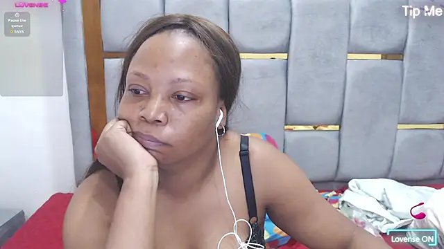 Snapshot of Cholatin chatting on 03-04-25, 02:42 Cholatin online show from 03-04-25, 02:42