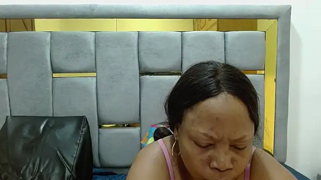 Snapshot of Cholatin chatting on 09-23-25, 03:04 Cholatin online show from 09-23-25, 03:04