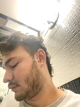 JacoLive online show from 10-15-25, 05:46