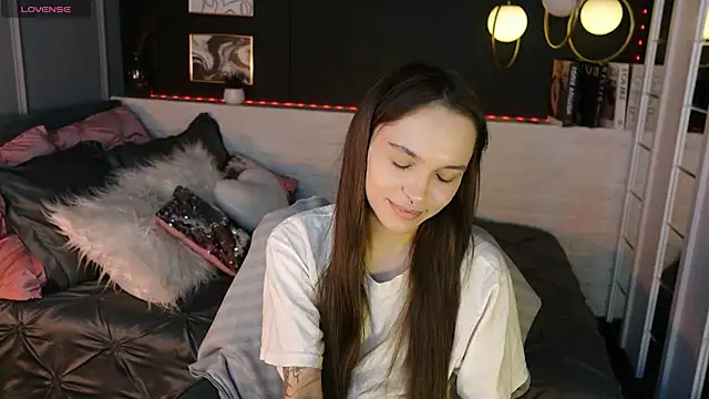 ChloeSunny online show from 04-08-26, 09:15