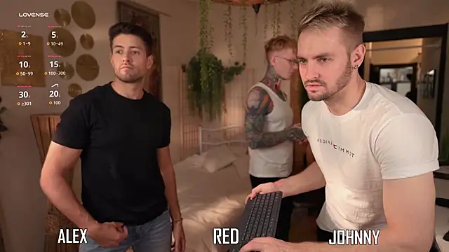 enjoy me online show from 09-15-25, 03:34