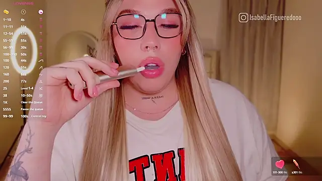 IsabellaFigueredo   online show from 01-03-25, 09:36