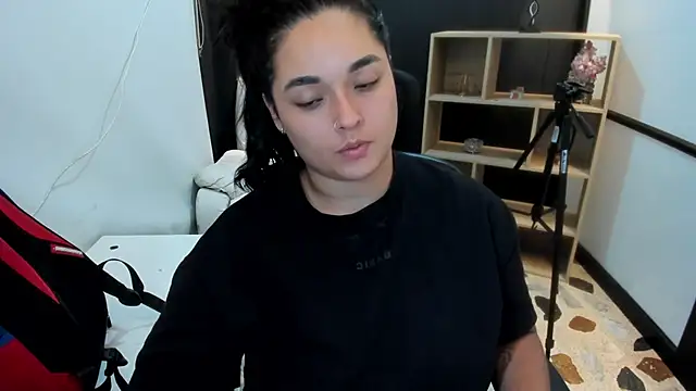 Snapshot of CelesteBrucee chatting on 12-19-24, 10:24 CelesteBrucee online show from 12-19-24, 10:24