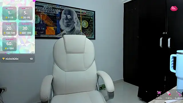 Snapshot of CelesteBrucee chatting on 12-20-24, 11:16 CelesteBrucee online show from 12-20-24, 11:16