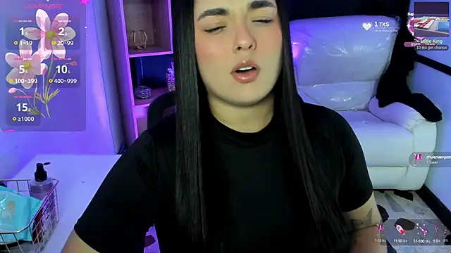 Snapshot of CelesteBrucee chatting on 01-17-25, 08:22 CelesteBrucee online show from 01-17-25, 08:22