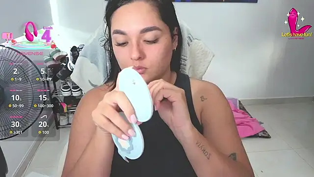 Snapshot of CelesteBrucee chatting on 09-19-25, 09:04 CelesteBrucee online show from 09-19-25, 09:04