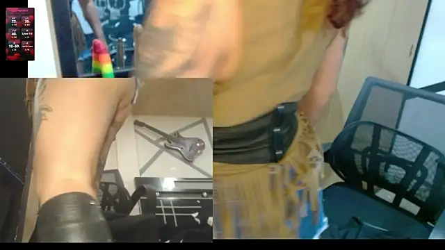 Snapshot of miss_cloverrr chatting on 10-28-25, 02:37 miss cloverrr online show from 10-28-25, 02:37