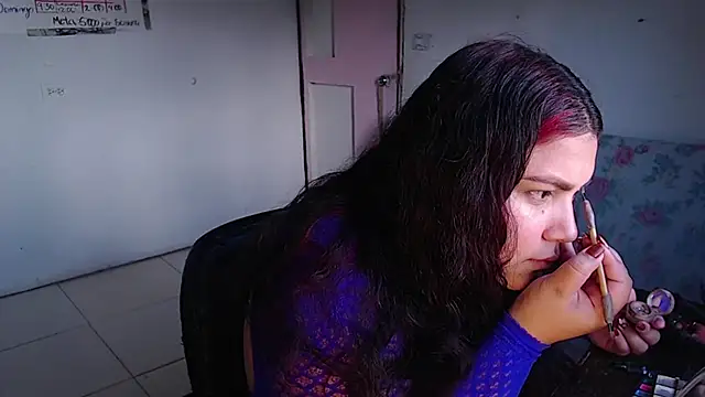 Snapshot of girl_milk2 chatting on 11-03-25, 03:35 girl milk2 online show from 11-03-25, 03:35