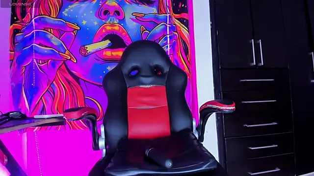 kendall submissive online show from 05-05-26, 03:14
