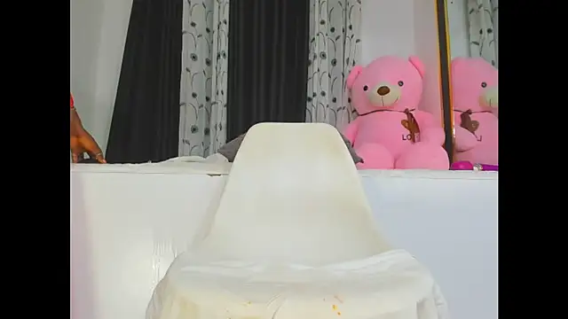 Yummy squirter online show from 12-17-24, 04:56