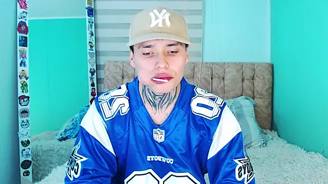  justinmoon2 online show from 12-05-25, 08:27