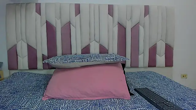 Snapshot of lucyy_gray chatting on 01-11-25, 03:13 lucyy gray online show from 01-11-25, 03:13