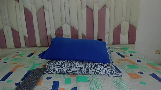 Snapshot of lucyy_gray chatting on 01-14-25, 03:11 lucyy gray online show from 01-14-25, 03:11