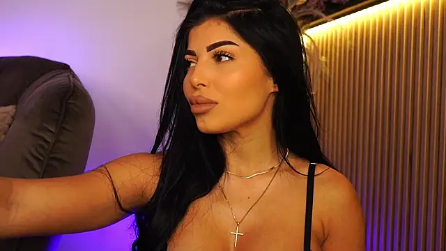 Snapshot of KimyBroox chatting on 09-29-25, 08:57 KimyBroox online show from 09-29-25, 08:57