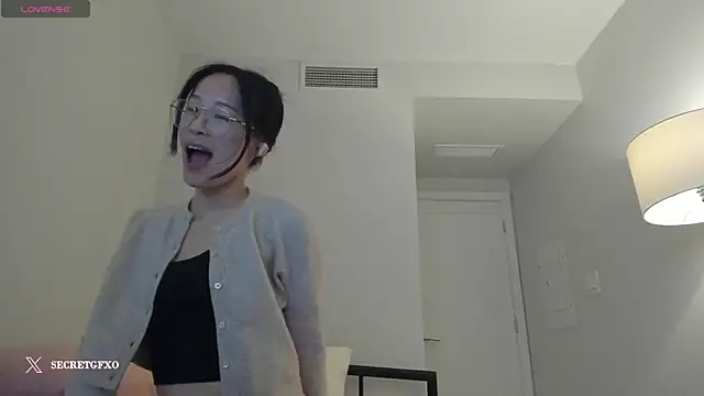 Snapshot of secretgirlfriendxo chatting on 12-10-24, 07:16 secretgirlfriendxo online show from 12-10-24, 07:16