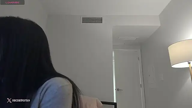 Snapshot of secretgirlfriendxo chatting on 02-05-25, 11:55 secretgirlfriendxo online show from 02-05-25, 11:55