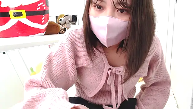 Snapshot of SUZU_ chatting on 12-12-24, 03:16 SUZU online show from 12-12-24, 03:16