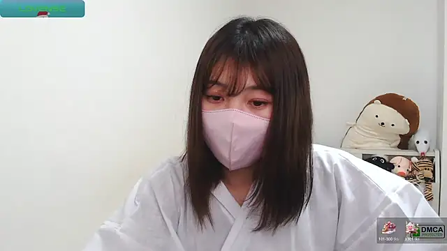 Snapshot of SUZU_ chatting on 01-10-25, 01:52 SUZU online show from 01-10-25, 01:52