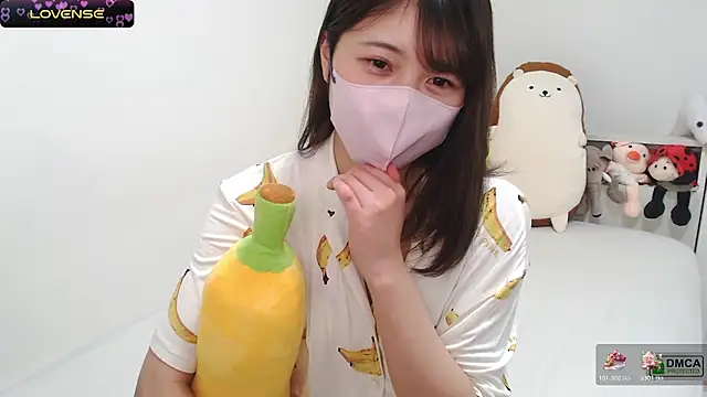 Snapshot of SUZU_ chatting on 02-03-25, 09:39 SUZU online show from 02-03-25, 09:39