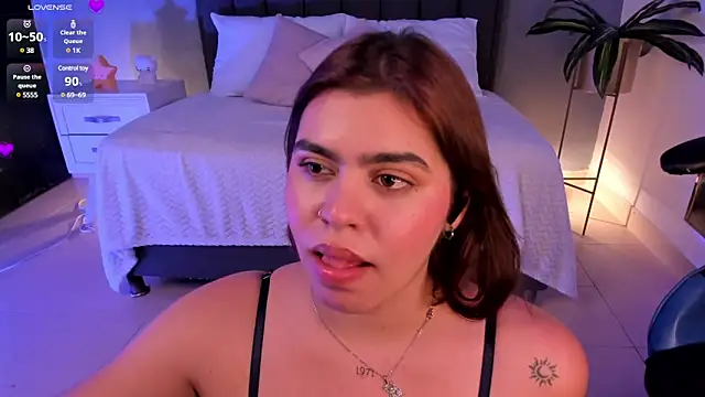 veronica185 online show from 01-30-25, 05:52