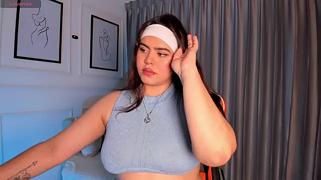 veronica185 online show from 11-15-25, 03:15