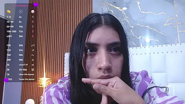 Snapshot of littlee_emilyy_ chatting on 01-15-25, 09:13 littlee emilyy online show from 01-15-25, 09:13