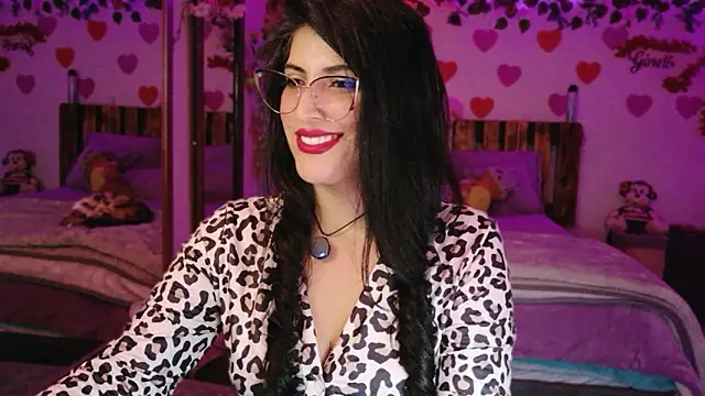 azahar  ziiz online show from 02-26-26, 01:04