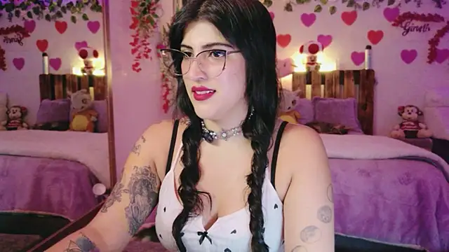 azahar  ziiz online show from 07-19-26, 11:41