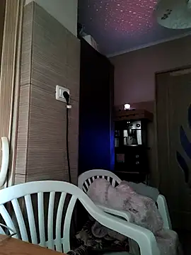 Snapshot of Tasty_Shape chatting on 01-14-26, 07:36 Tasty Shape online show from 01-14-26, 07:36