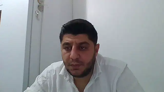 erkekkkadam online show from 12-19-25, 11:01