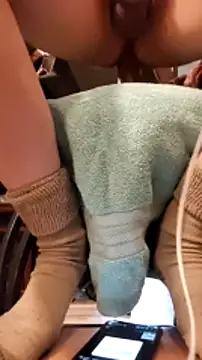 ft2022W online show from 02-08-25, 06:33