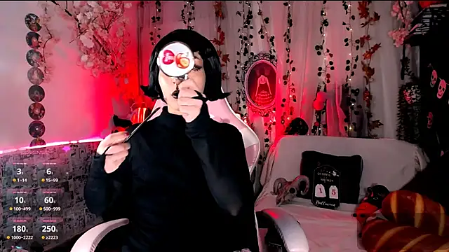 kitty roxy online show from 10-16-25, 06:25