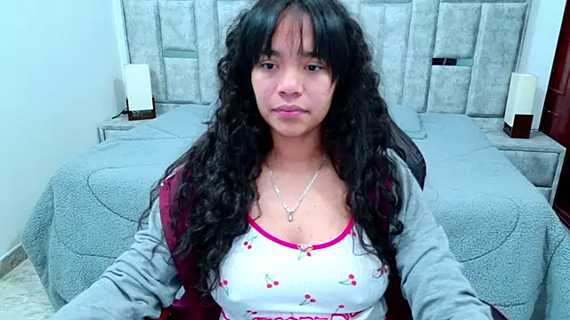 Snapshot of laureentt_ chatting on 02-26-26, 03:16 laureentt online show from 02-26-26, 03:16