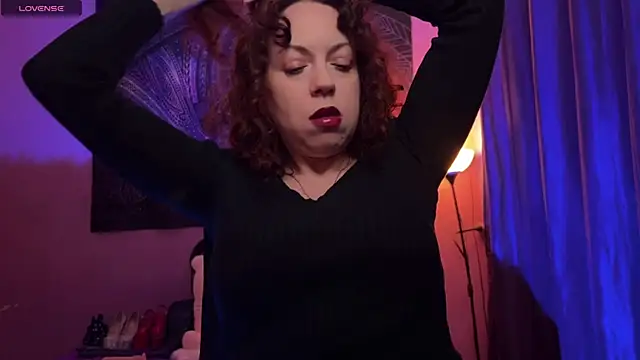 Snapshot of Helena__Femdom chatting on 02-20-26, 10:54 Helena Femdom online show from 02-20-26, 10:54