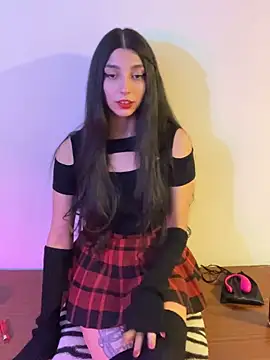 Felicia smok3 online show from 12-18-25, 01:44