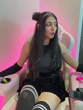 Felicia smok3 online show from 05-03-26, 03:45