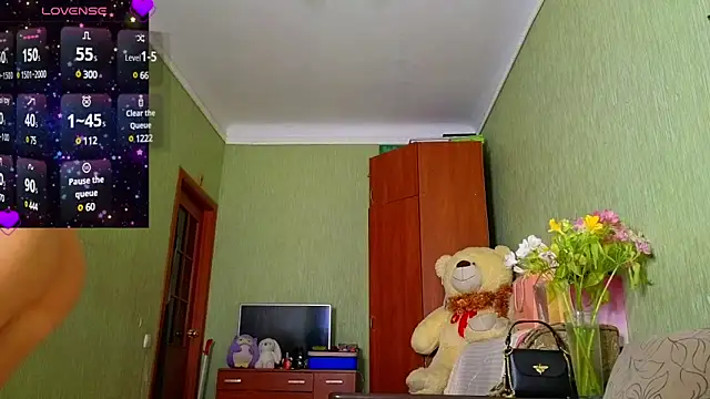 Snapshot of Miss_Flexi_fit chatting on 01-17-25, 03:53 Miss Flexi fit online show from 01-17-25, 03:53