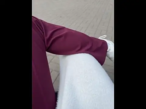 Snapshot of Miss_Flexi_fit chatting on 05-01-26, 11:37 Miss Flexi fit online show from 05-01-26, 11:37