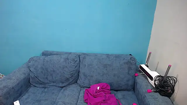 Snapshot of Sunny_rayz_ chatting on 02-12-26, 12:11 Sunny rayz online show from 02-12-26, 12:11